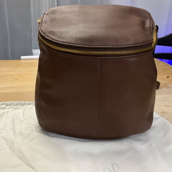 HOBO RIVER BACKPACK IN WALNUT PEBBLED BROWN/EXQUISITE ONLY USED ONCE - Picture 13 of 15